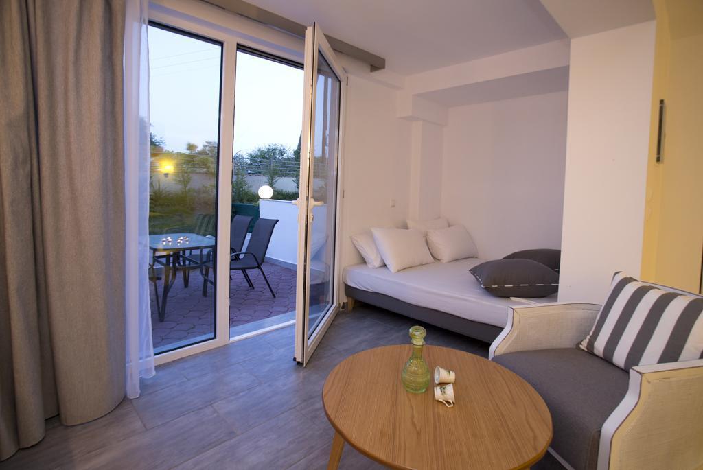 Kapahi Seaview Hotel Apartments 포토스 외부 사진